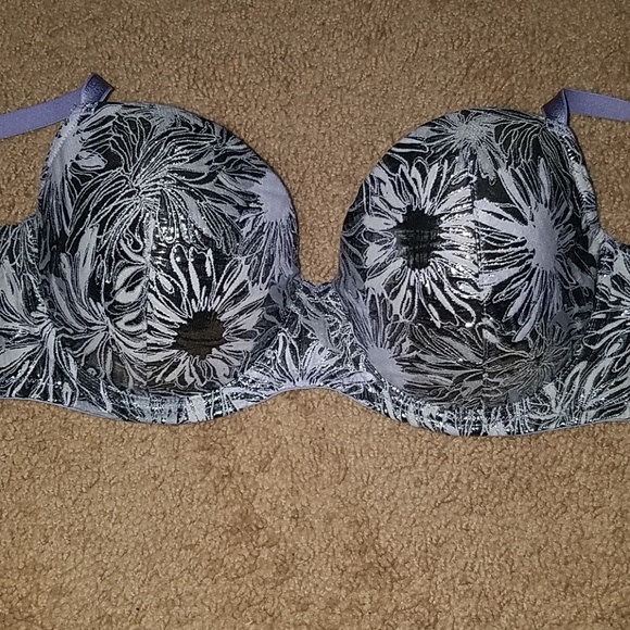 Victoria's Secret Other - Victoria secret bra